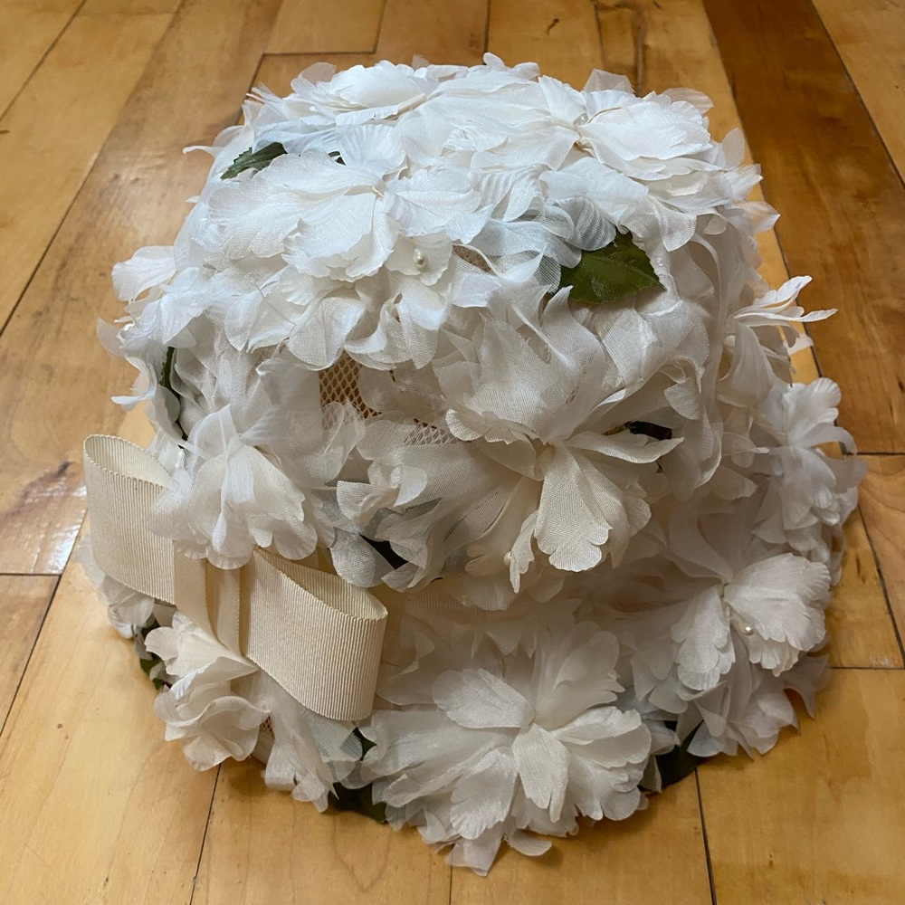 Women's Cream Floral Bucket Hat with Bow
